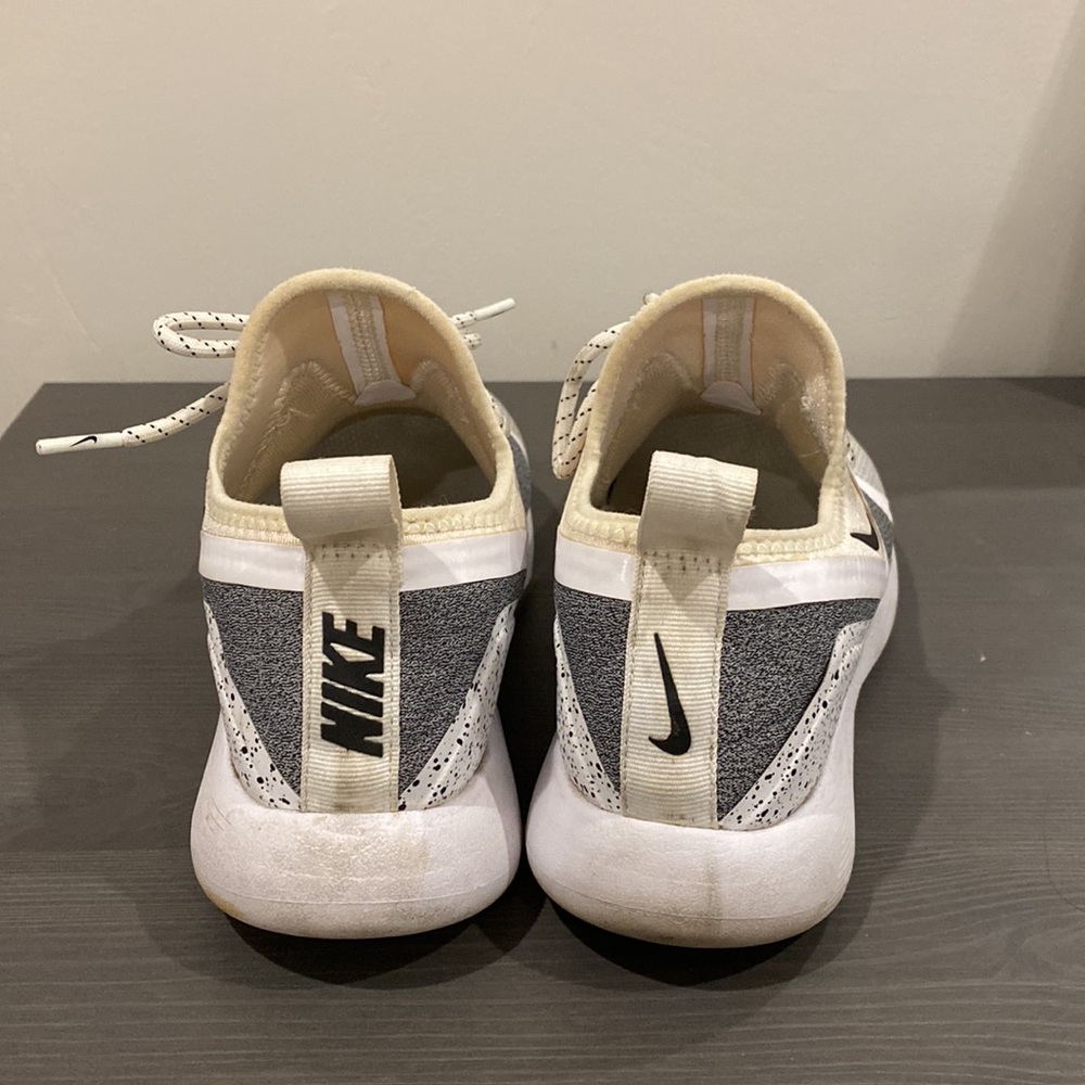 Nike Free - Picture 4 of 5